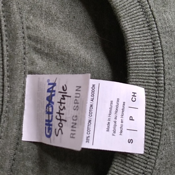 Buddy & Co Maple Syrup Company ELF MOVIE Tshirt Size Small Women's - Picture 3 of 3